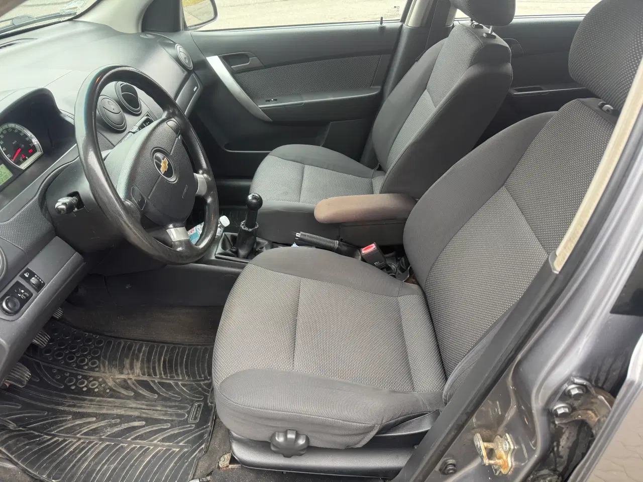 Billede 8 - Chevrolet Aveo 1.2 16V Benzin Nysynet årg 2010