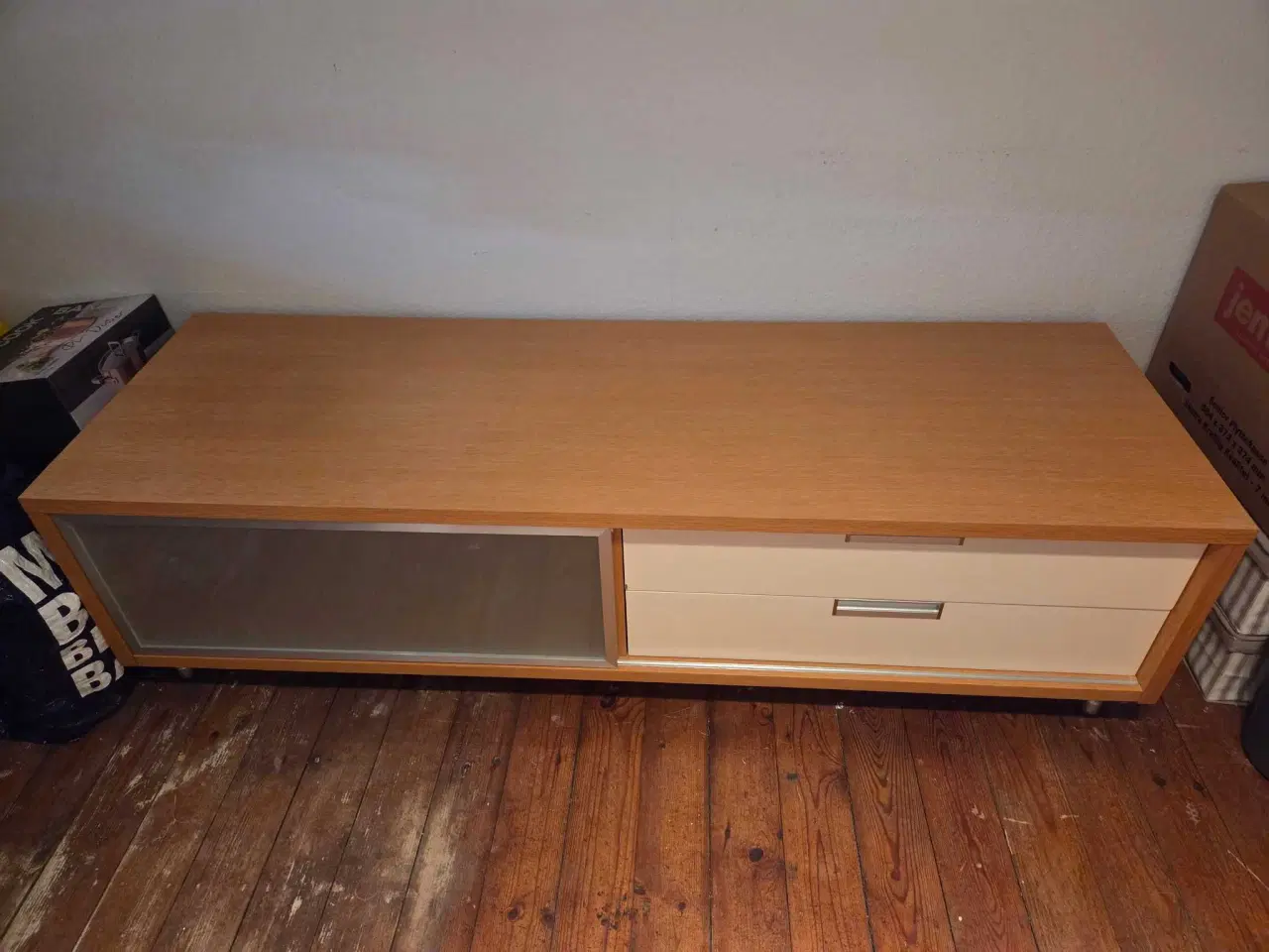 Billede 1 - Stort flot tv bord 