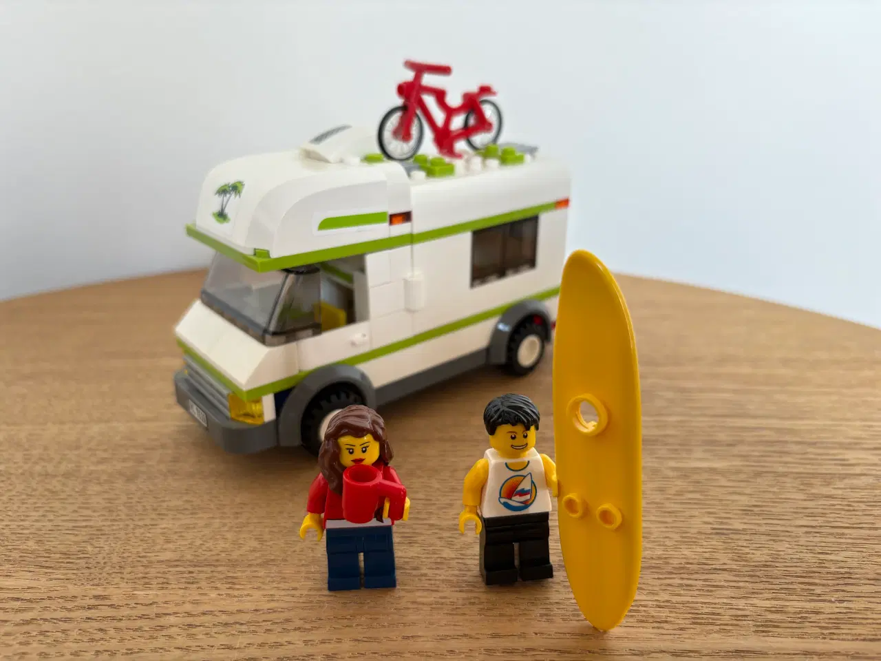Billede 8 - LEGO City 7639 – Campervan (2009) — Udgået
