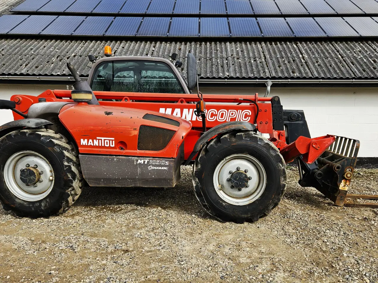 Billede 1 - Manitou 1030 S / 2700 timer / 10 meter rækkevidde