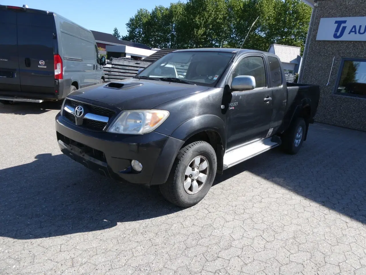 Billede 2 - Toyota HiLux 2,5 D-4D 120 Ex.Kab 4x4 SR5