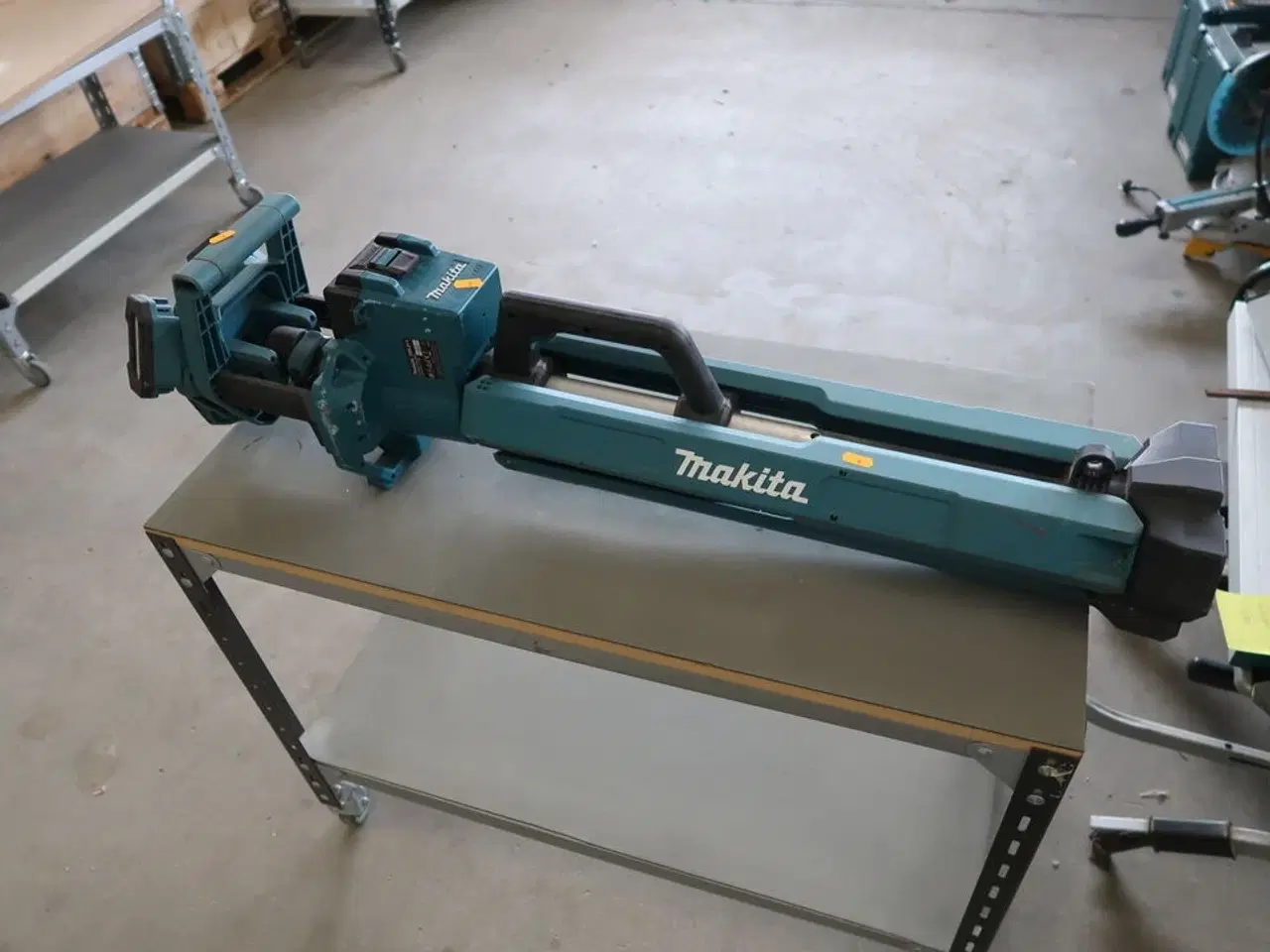 Billede 3 - Arbejdslampe LED MAKITA DML814 med 1 batteri