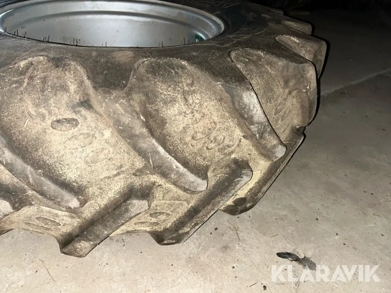 Billede 10 - Landsbrugshjul med fælge BKT og Firestone 380/85R24 - 4 styk