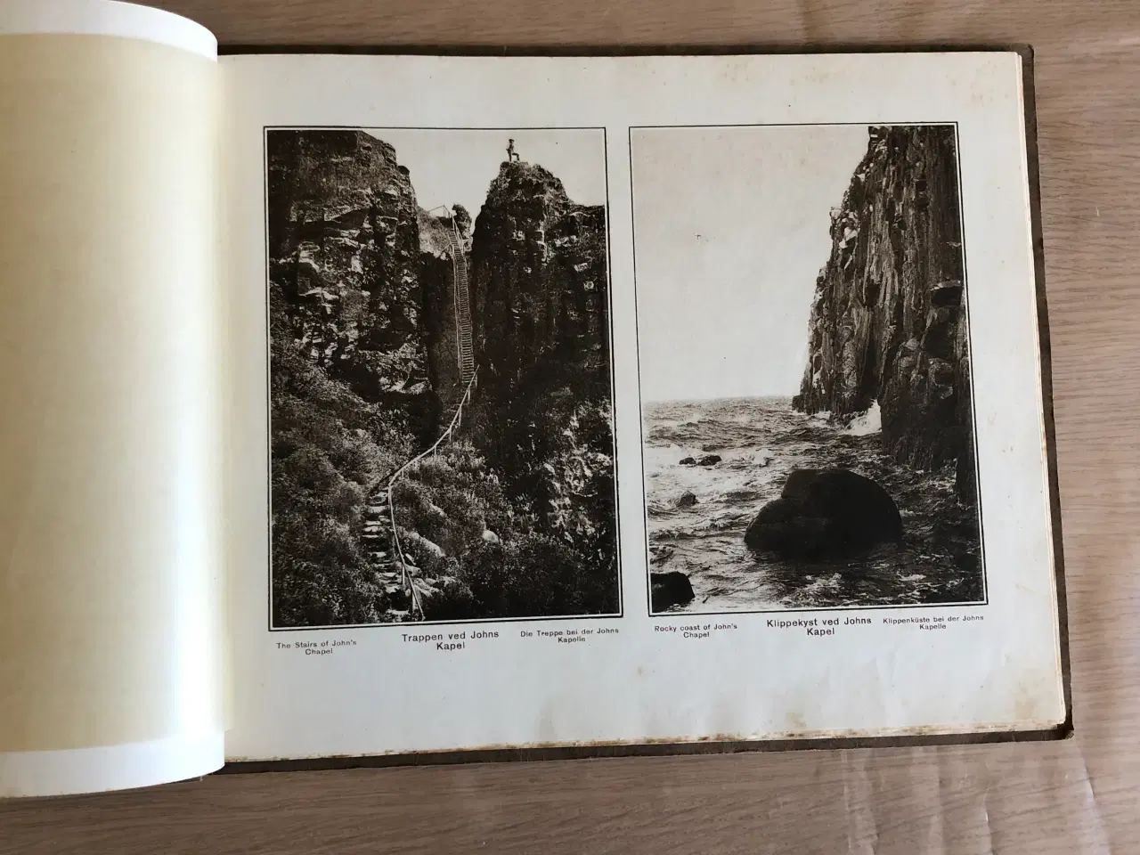 Billede 5 -  Borg og slot og album fra Bornholm