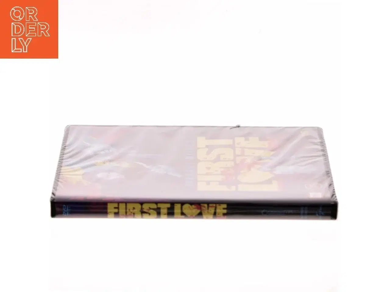 Billede 2 - First Love med Navne er ikke synlige på billedet (DVD)