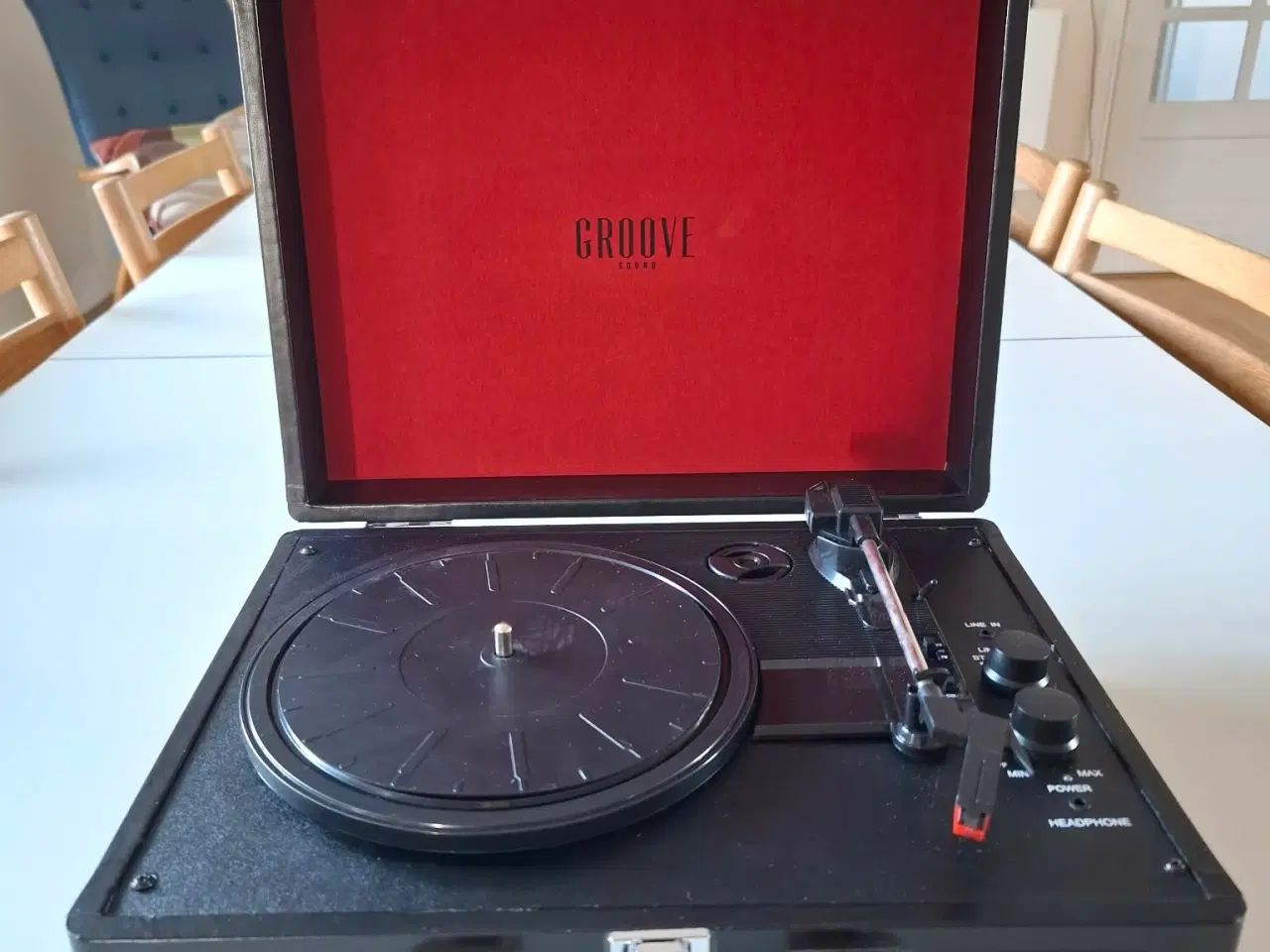 Billede 2 - Komplet sæt (pladespiller, vinyler, rengøring)