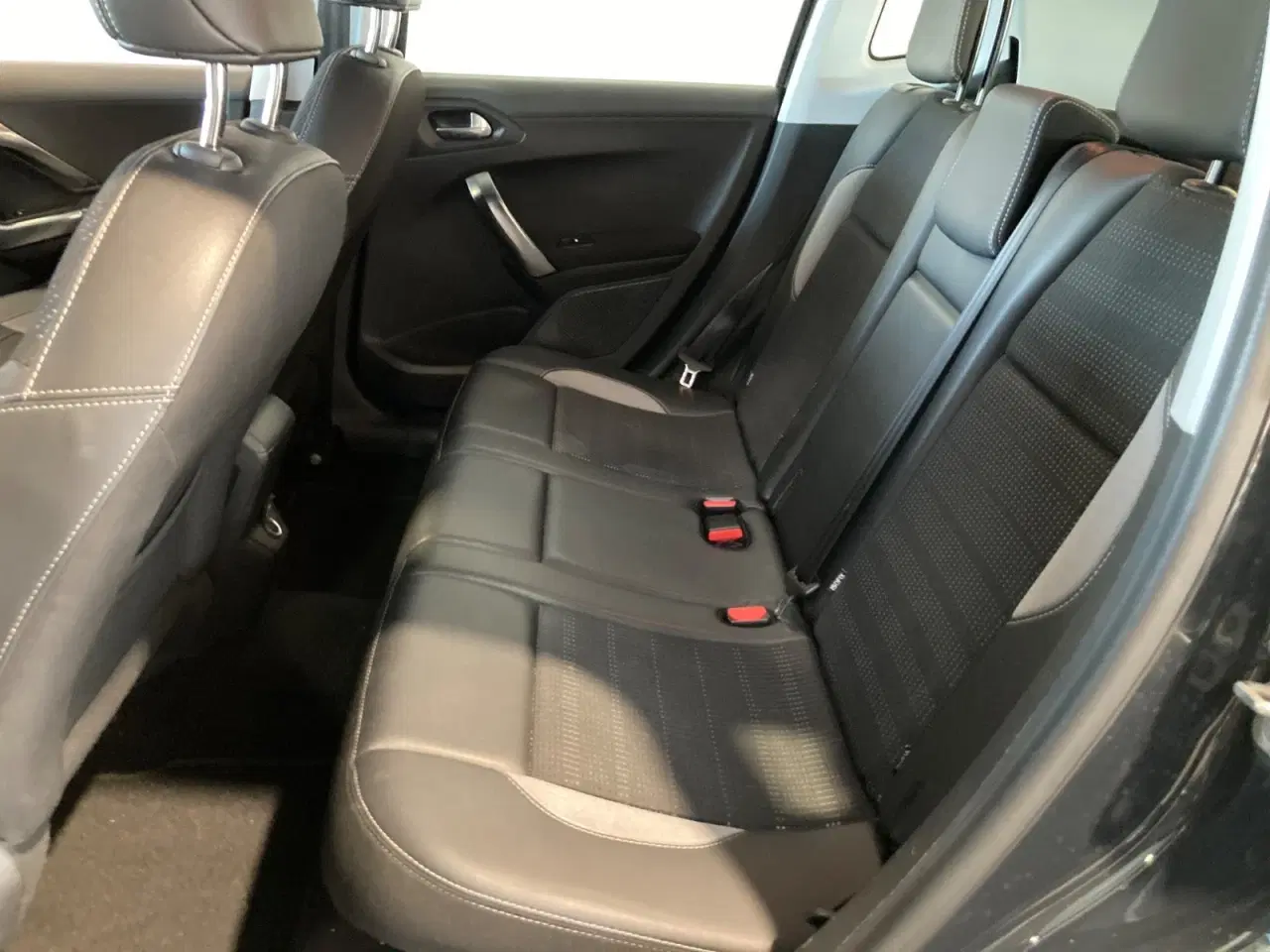 Billede 6 - Peugeot 2008 1,2 e-THP 110 Allure