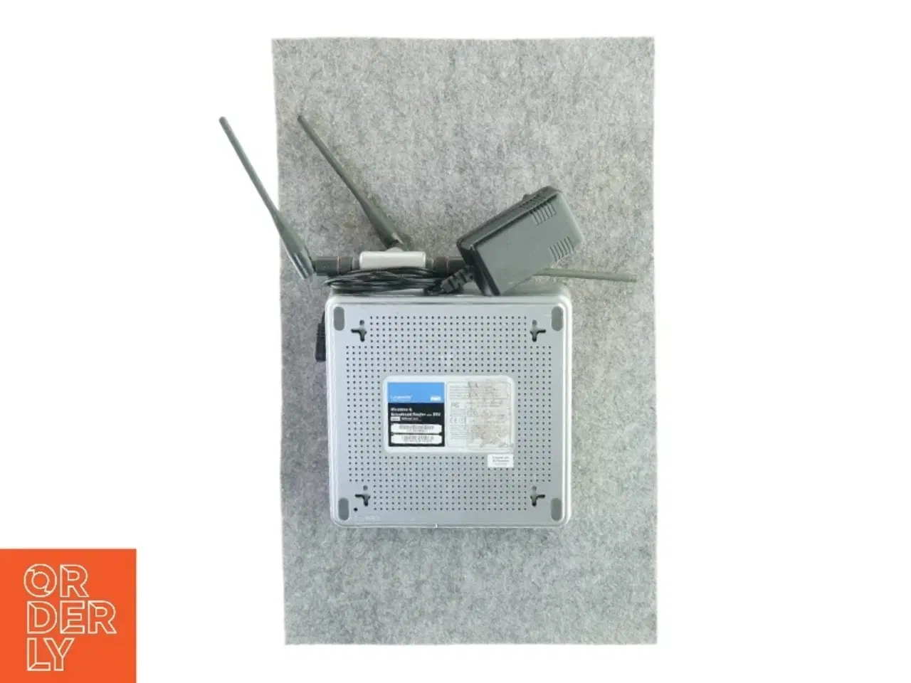 Billede 2 - Broadband Ruter med SRZ fra Linksys  (str. 16 x 16 x 4cm)