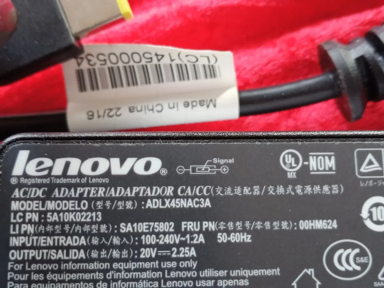 Billede 2 - Lenovo 45W 20V 2.25A  gul fire kantet stik