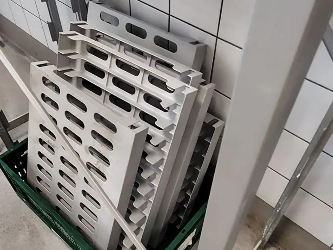 Billede 4 - Reol   HUPFER