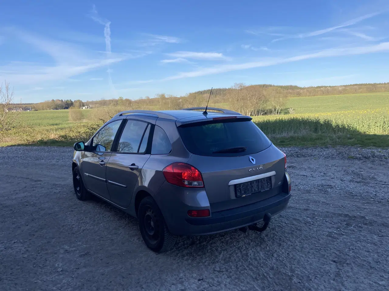 Billede 3 - Nye synet Renault Clio dCi 75 Sport Tourer årg. 20