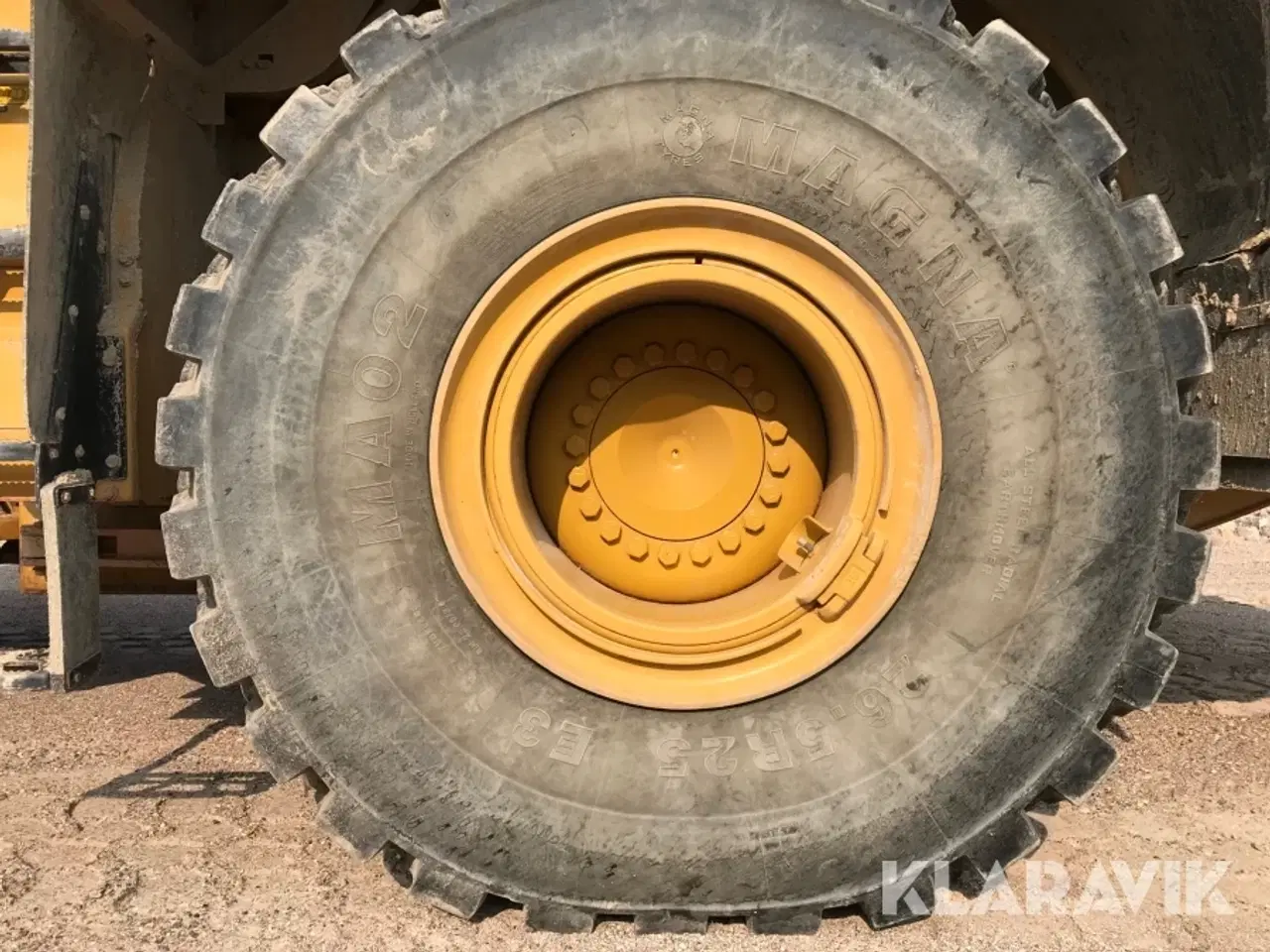 Billede 12 - Gummiged CAT 972M