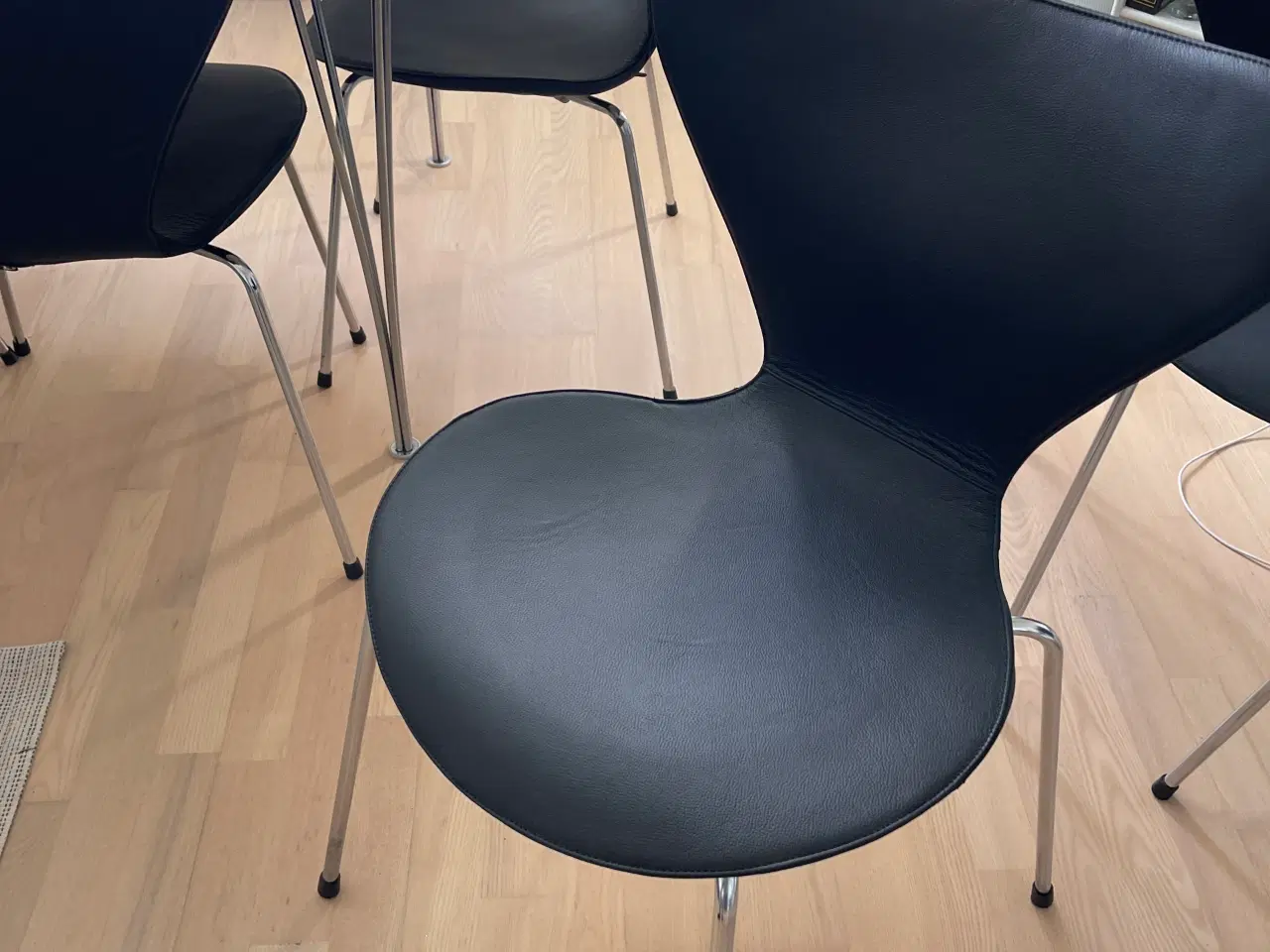 Billede 2 - 6 x Arne Jacobsen 7’er-stole – Dansk Designklassik