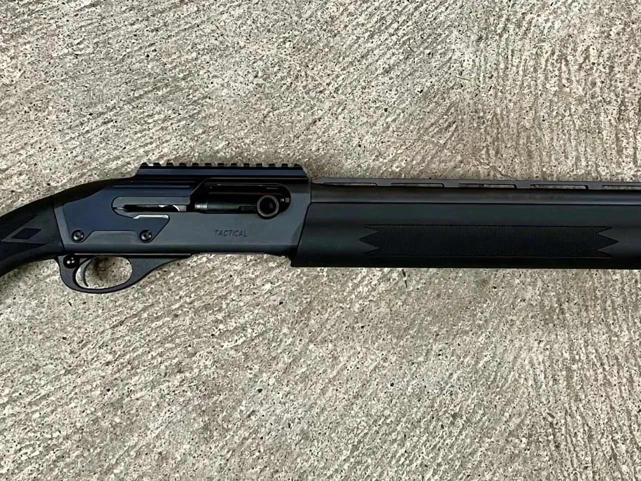 Billede 2 - Remington 1100 Tactical halvautomat