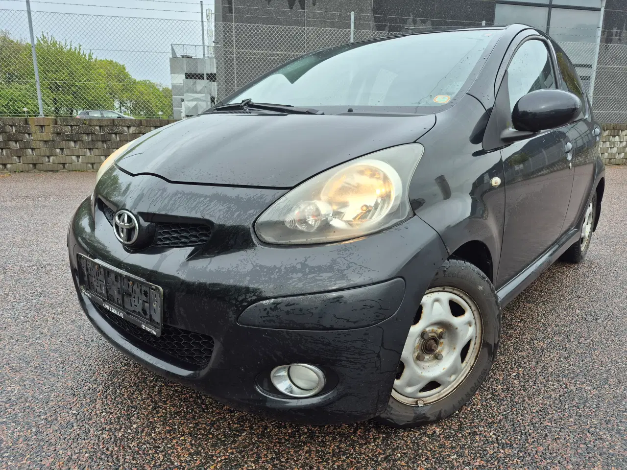 Billede 1 - Toyota Aygo 1.0 5-dørs – Billig og driftssikker bi