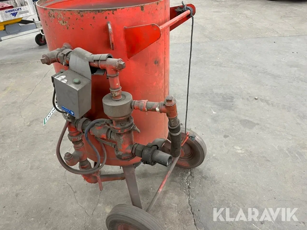 Billede 2 - Sandblæser CLEMCO 2452 200 liter