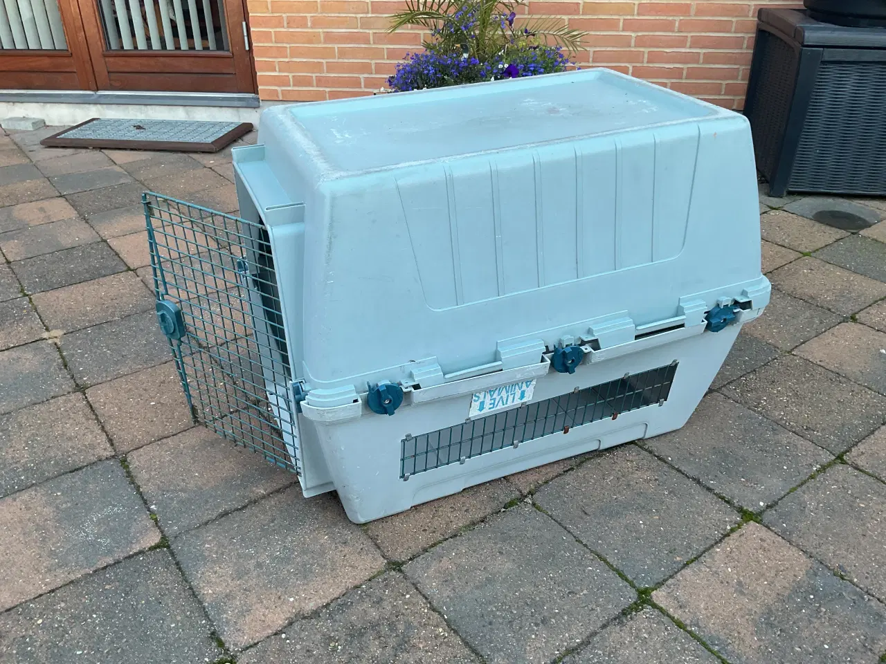 Billede 2 - Transportkasser Ferplast Atlas 70 grå plast