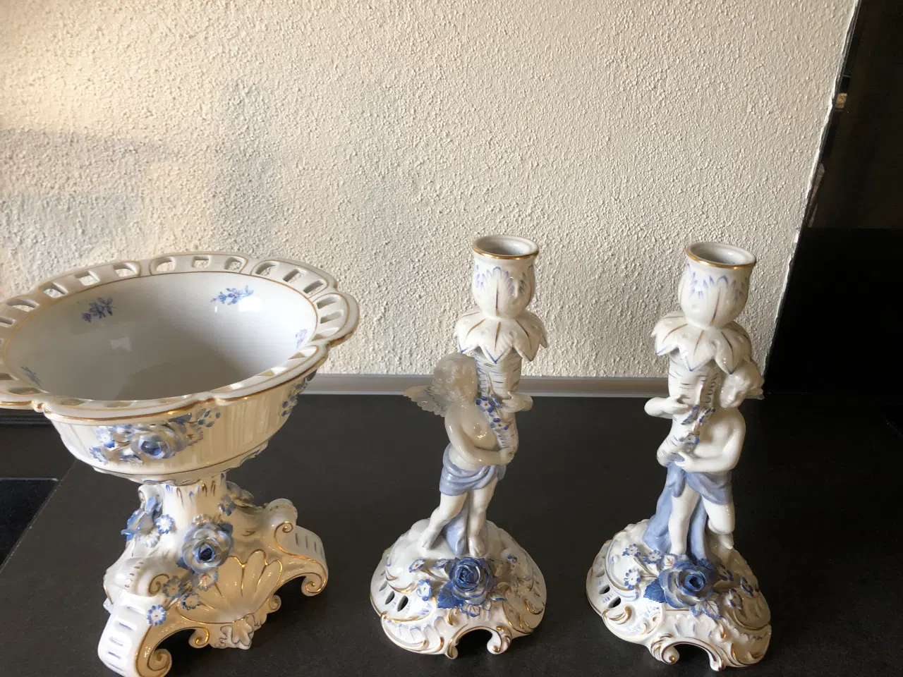 Billede 1 - Skål på fod samt 2 lysestager