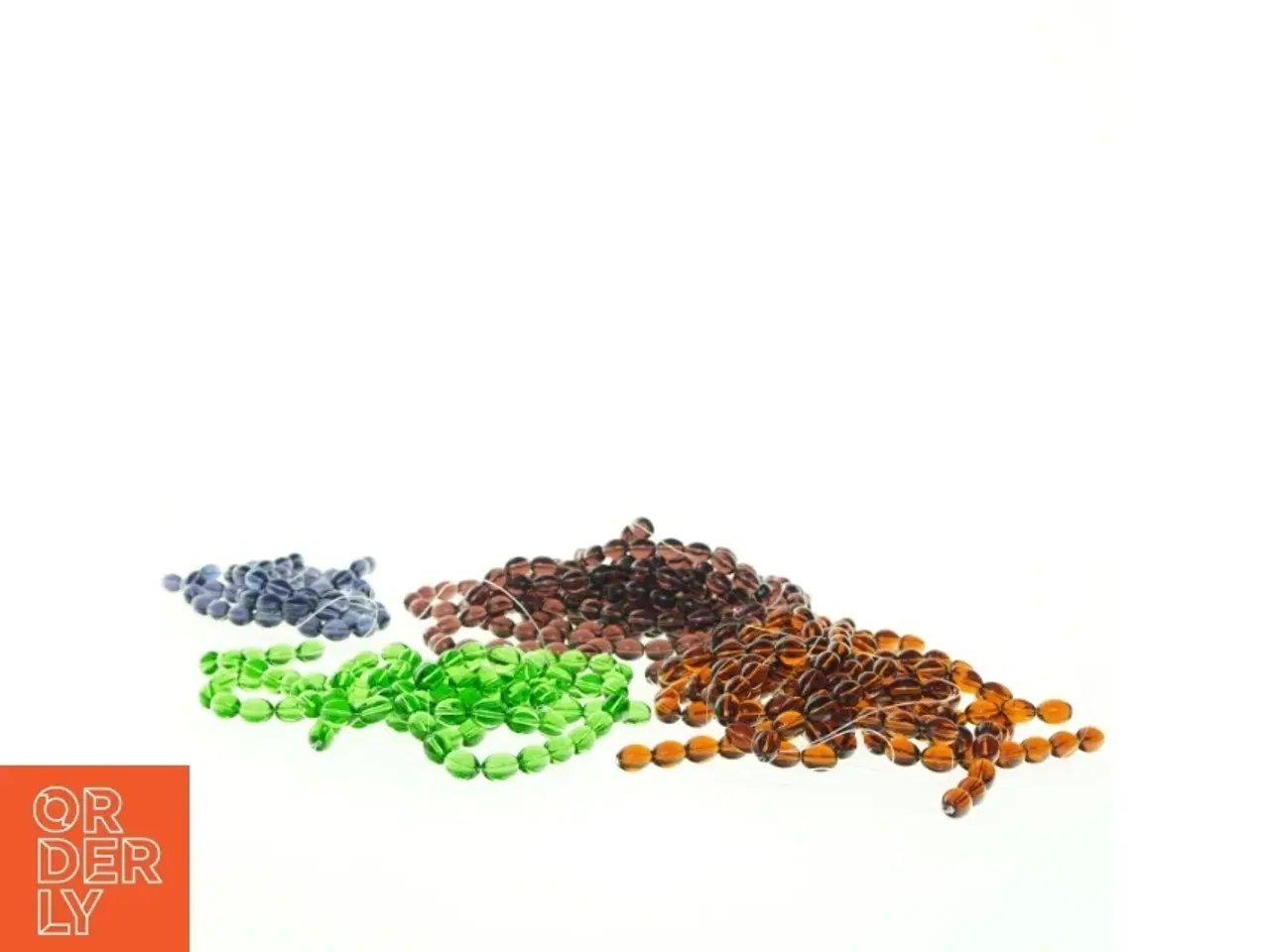 Billede 2 - Glasperler på snor i forskellige farver (str. 16 x 16 cm)