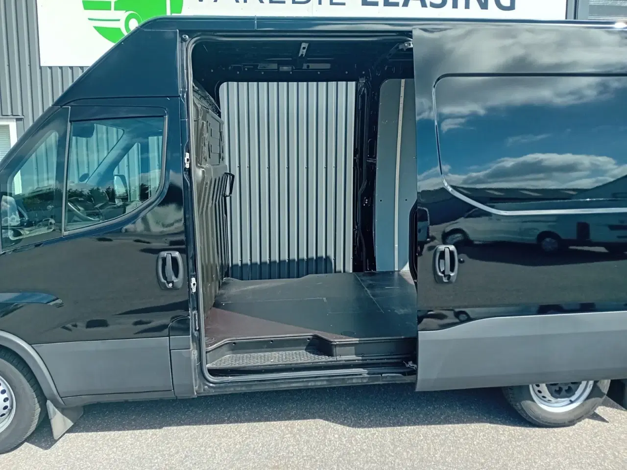 Billede 8 - Iveco Daily 3,0 35S21 10,8m³ Van AG8