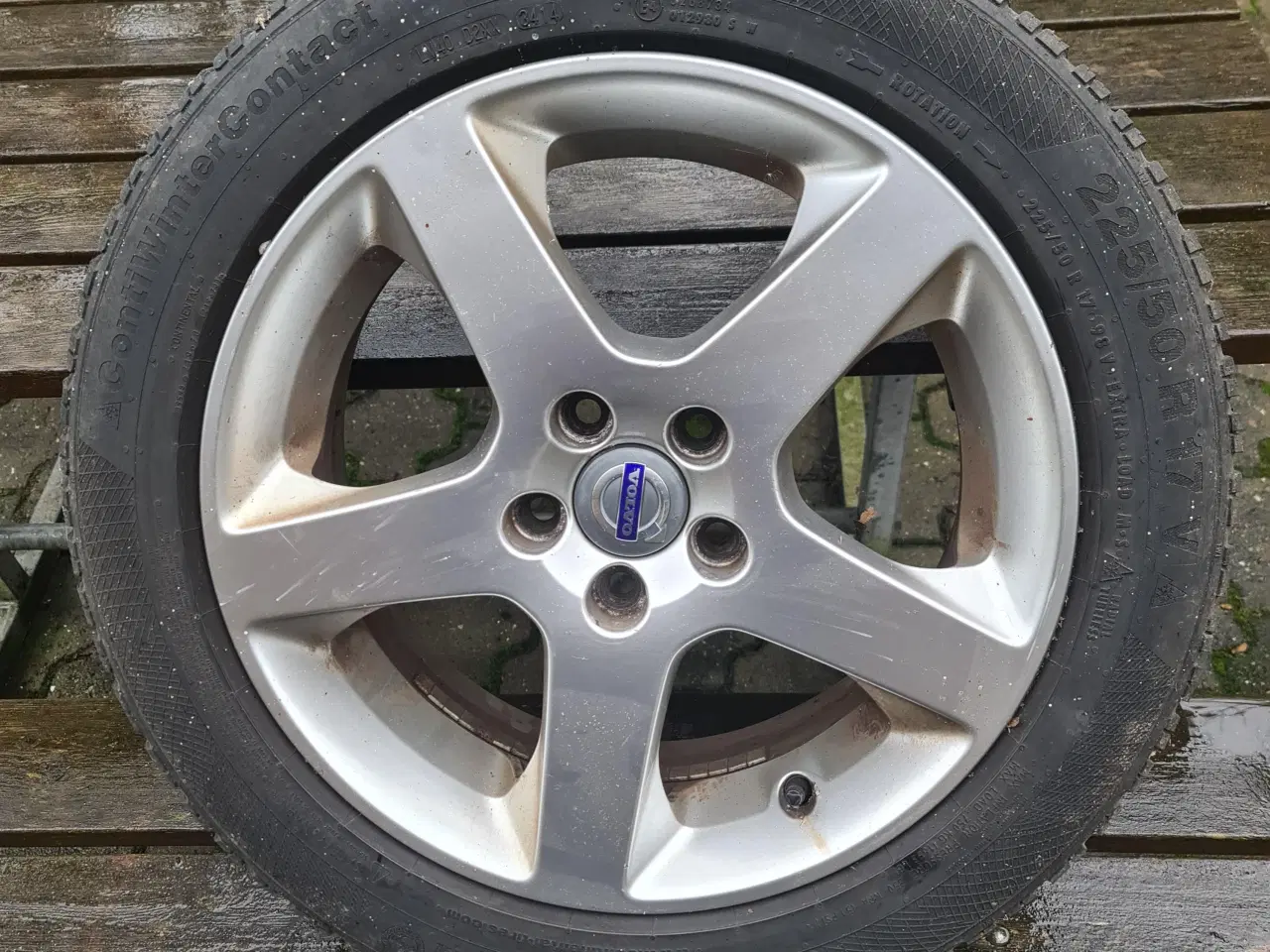 Billede 1 - 4 stk. original Volvo fælger 225-50R17