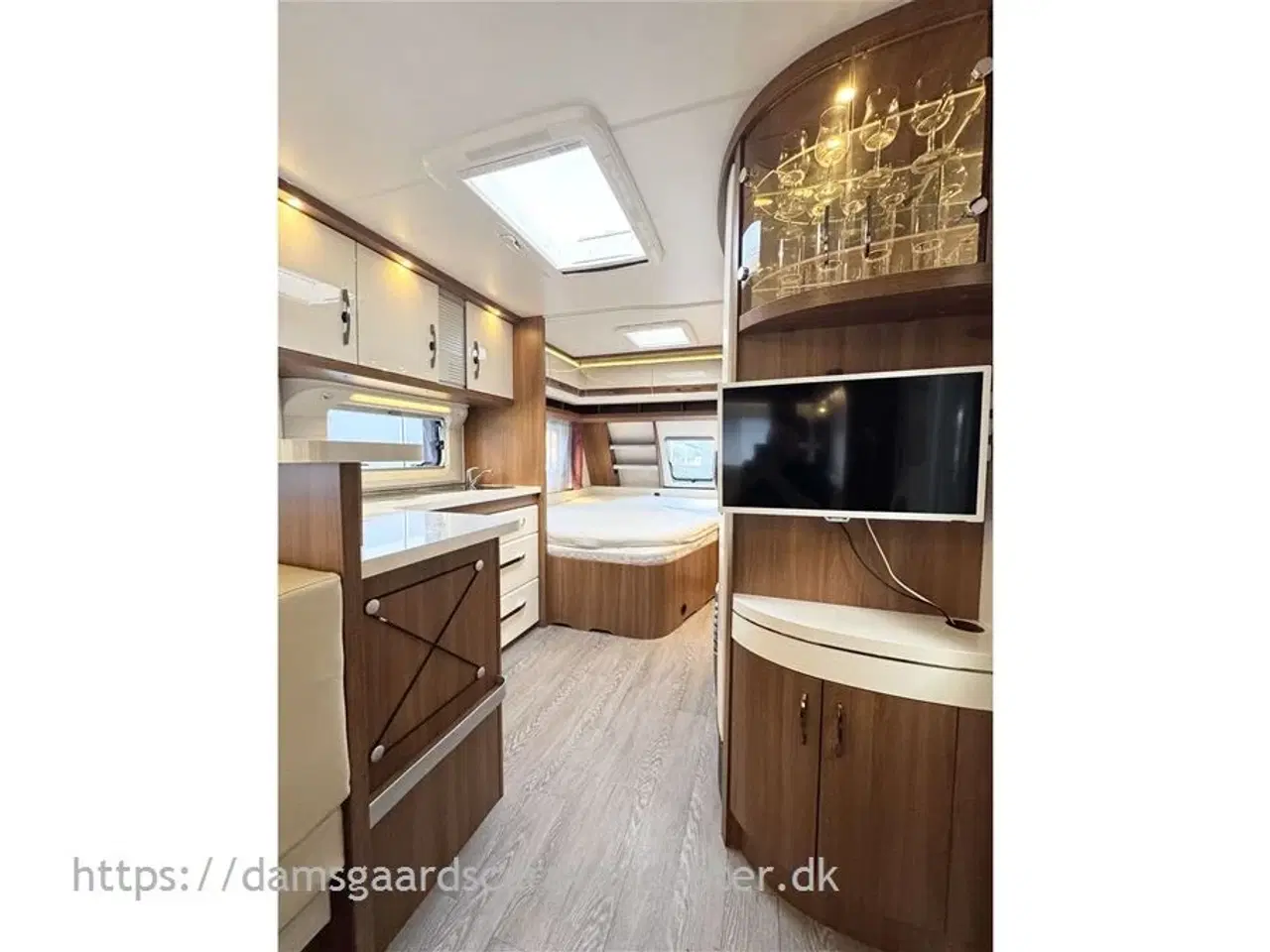 Billede 8 - 2016 - Hobby Excellent 560 CFe   Dobbeltseng-Gulvtemp.-Mover-Telt