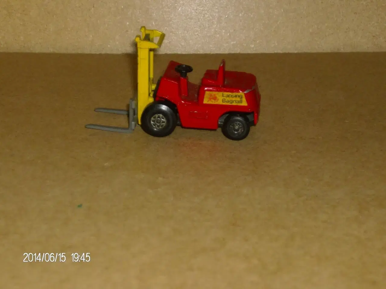 Billede 1 - matchbox 