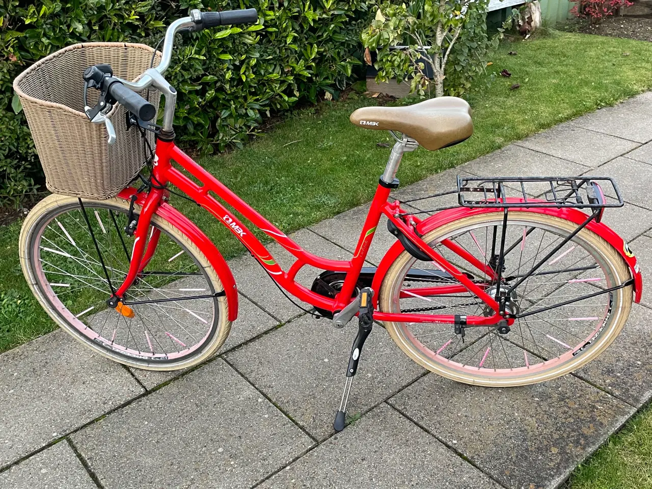 Billede 1 - Velholdt 26” MBK pigecykel