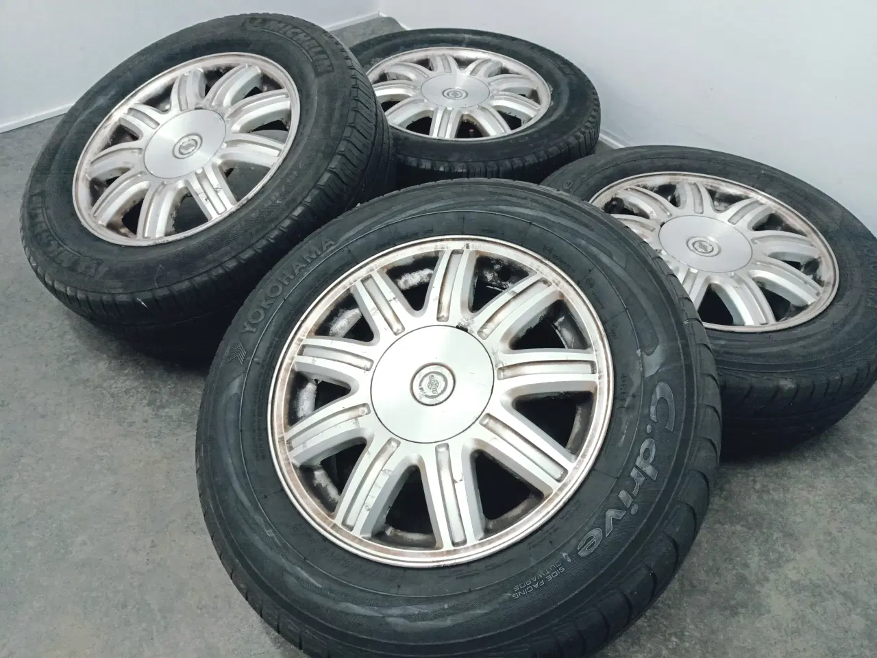 Billede 2 - 5x114,3 16" ET40 nav 71,5ø Chrysler sommersæt