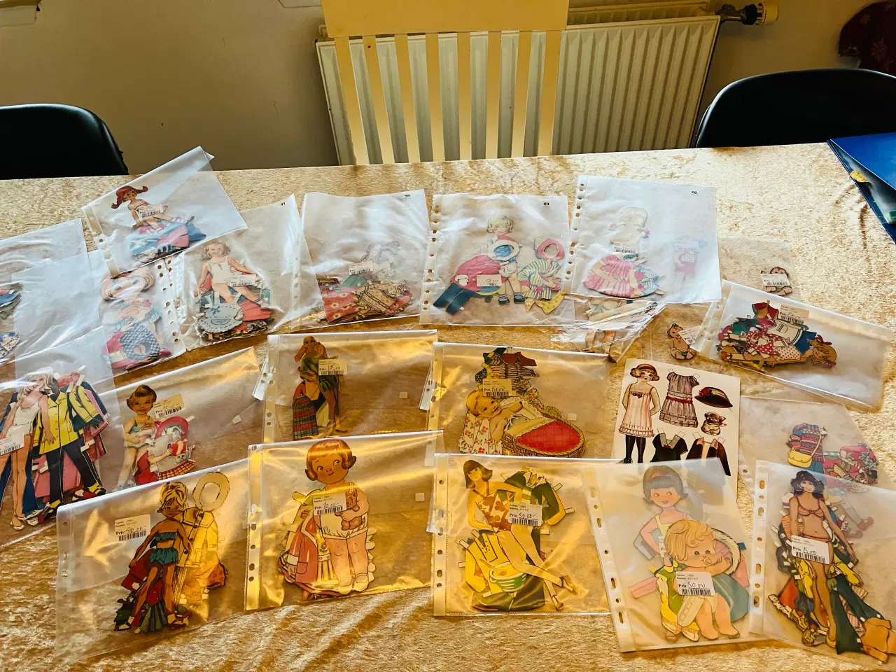 Billede 5 - Påklædnings dukker 