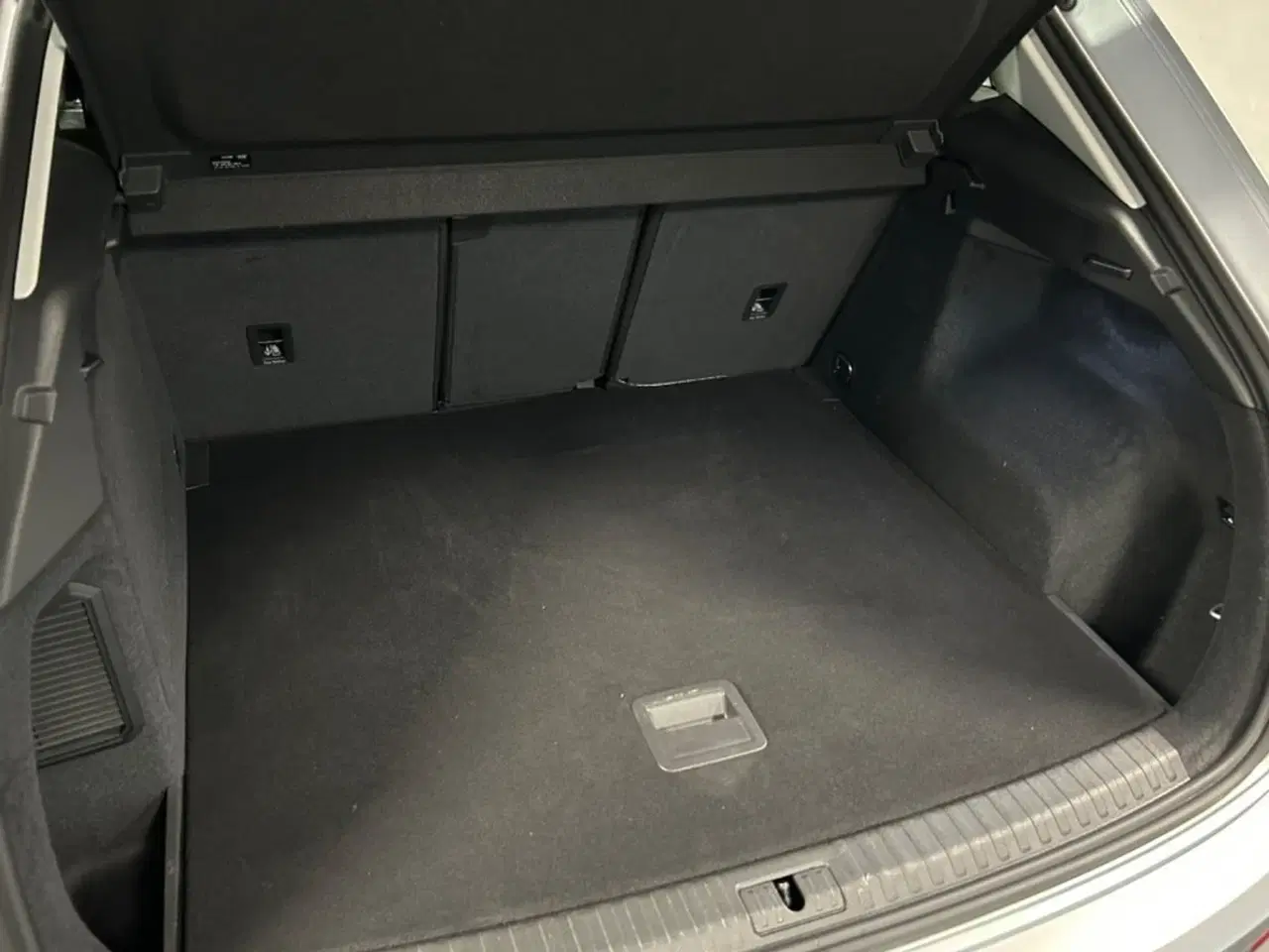 Billede 18 - Audi Q3 45 TFSi e Attitude+ S-tr.