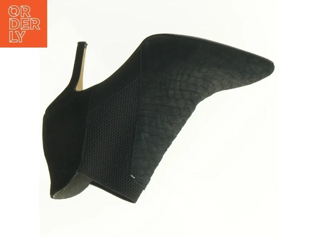 Billede 6 - Sorte stilethæle fra Gardenia (str. 38)