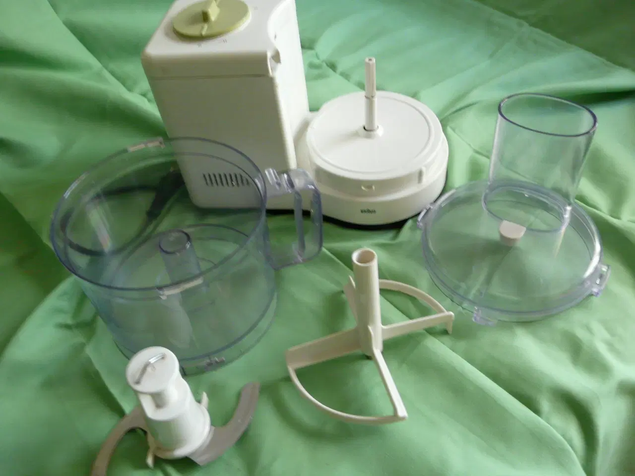 Billede 2 - BRAUN Foodprocesser.