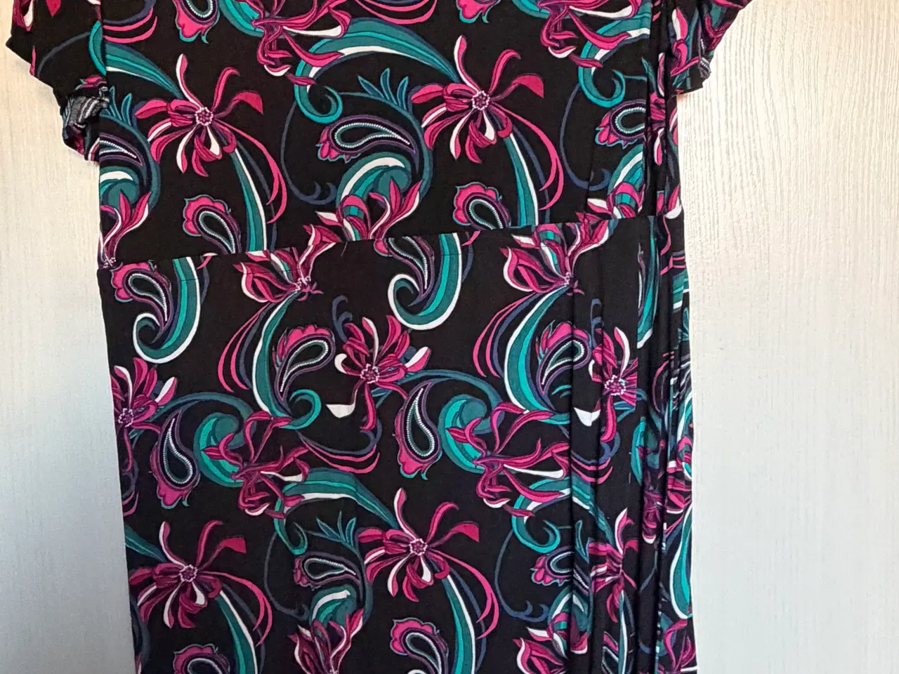 Billede 2 - Flot kjole fra Cellbes