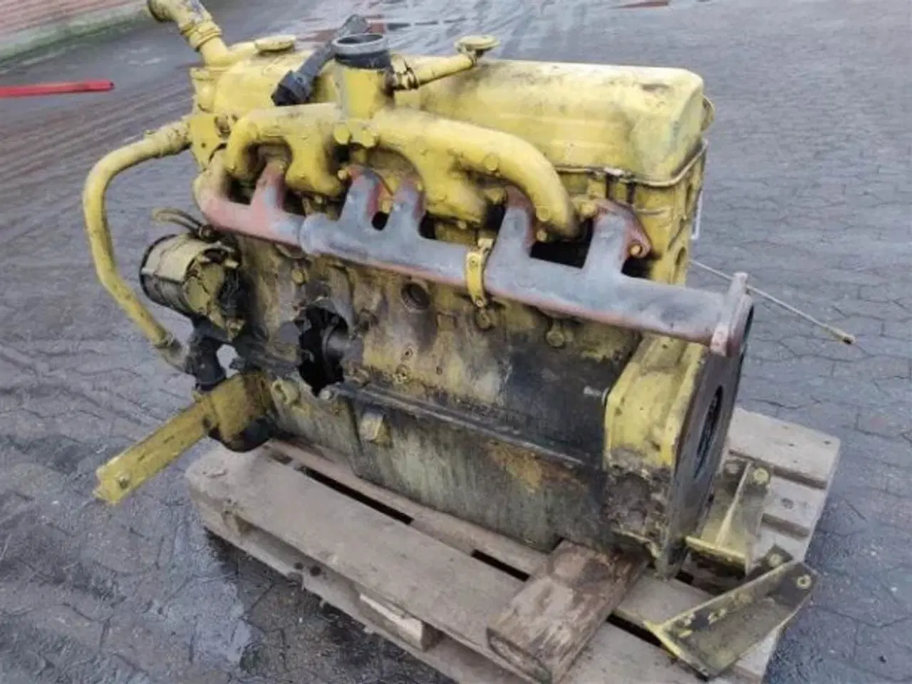 Billede 1 - Ford 2715E Defekt for parts