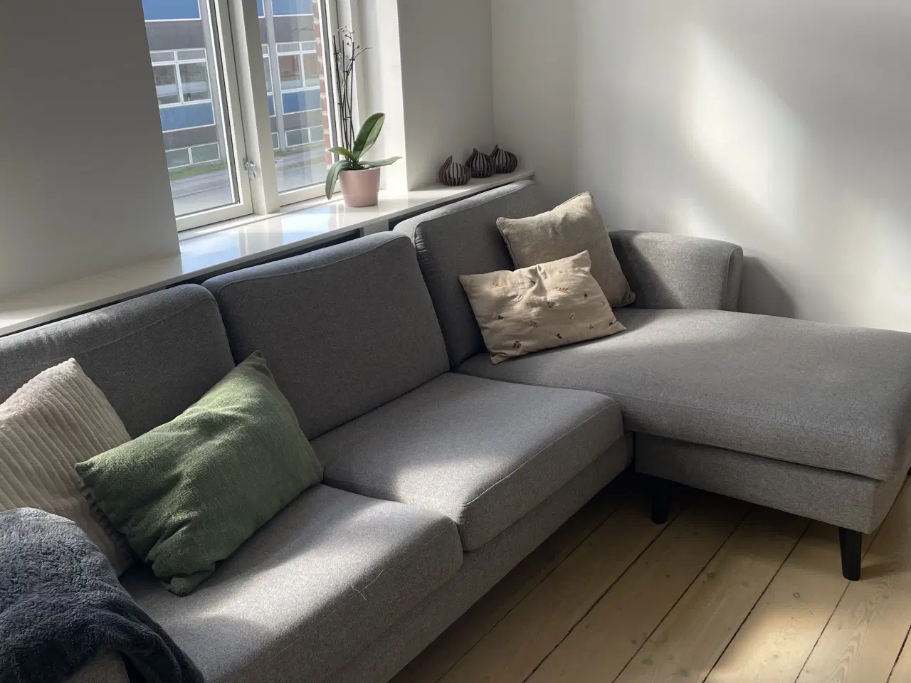 Billede 2 - Sofa med chaiselong 