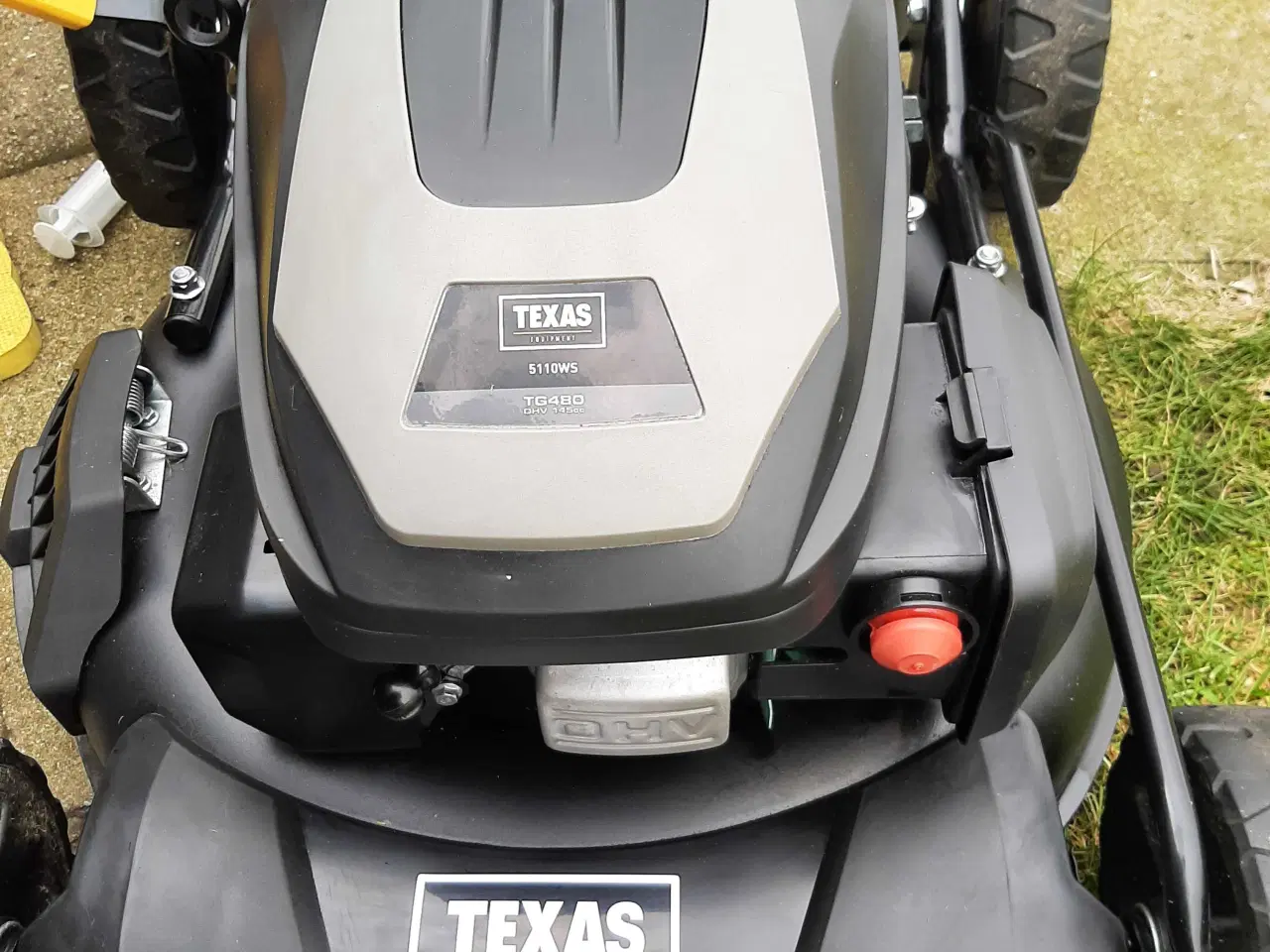 Billede 1 - Plæneklipper med tilbehør 