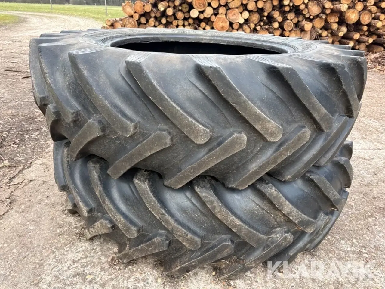 Billede 2 - Traktordæk Vredestein 18.4 R 38