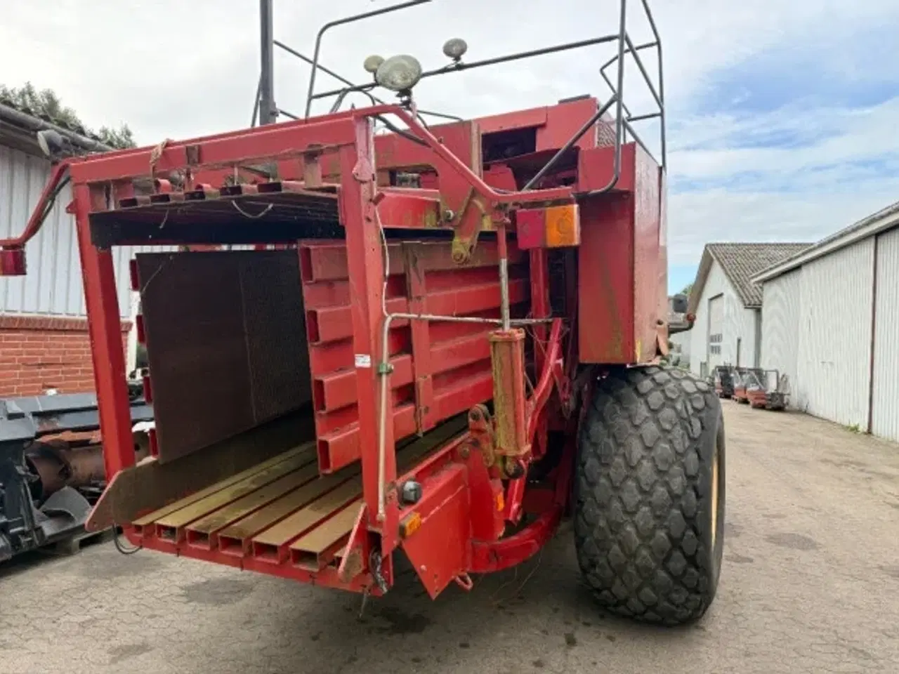 Billede 7 - New Holland BB980 (Sælges i dele/For parts)