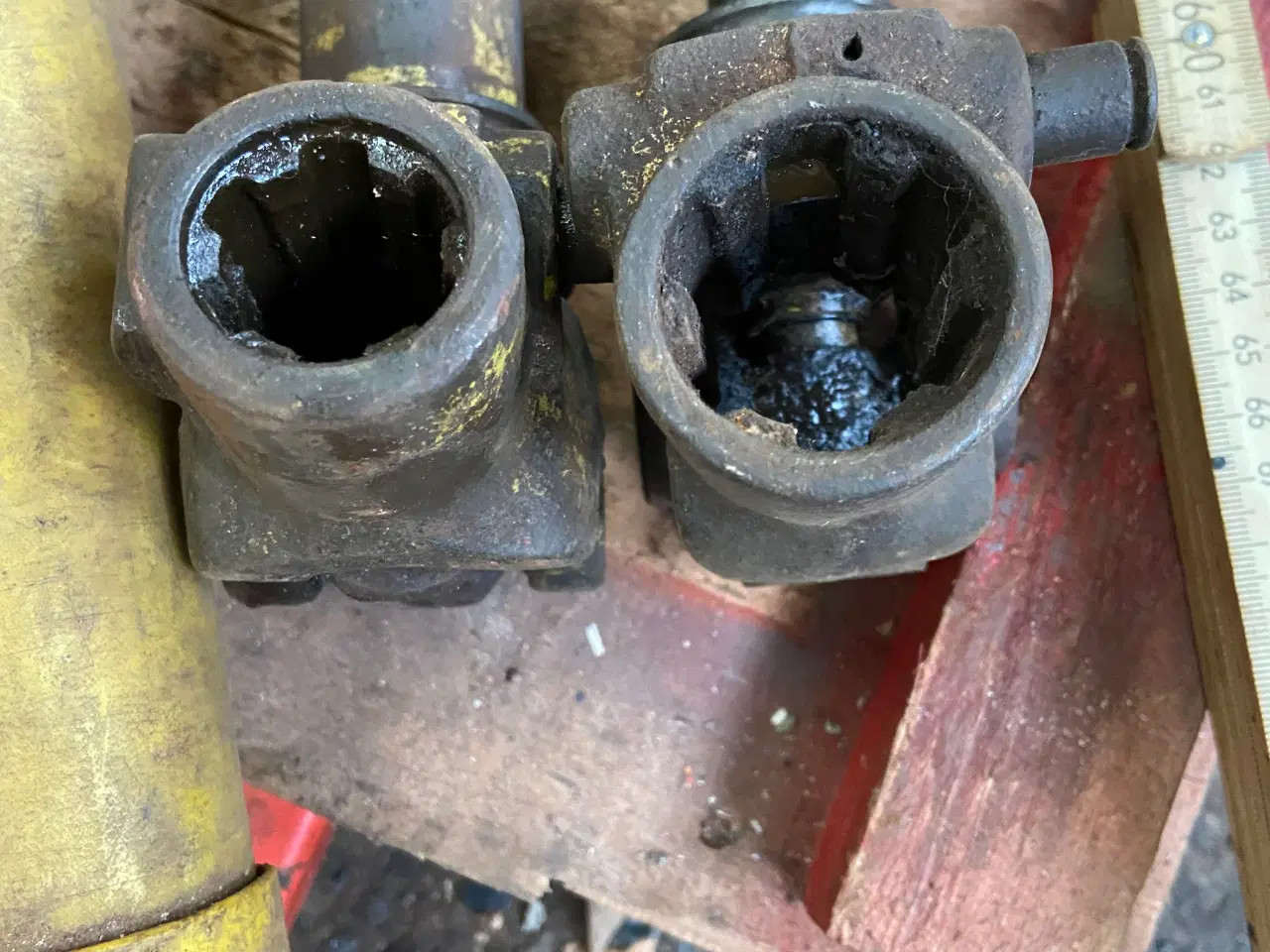 Billede 4 - PTO aksel til lille grå Ferguson.