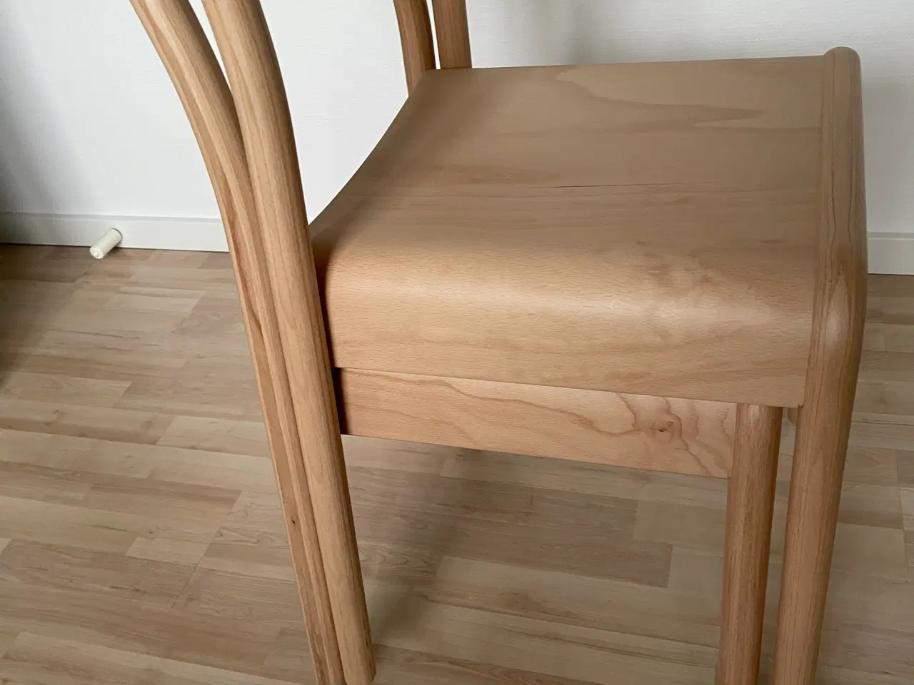 Billede 11 - 2 stole i 2 sortering fra Kvist Industries