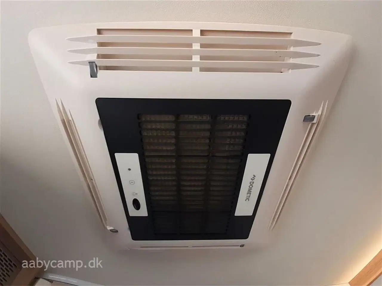 Billede 25 - 2019 - Bürstner Ixeo   Solceller. to batterier. lædersæder. automatgear. Dometic aircondition.