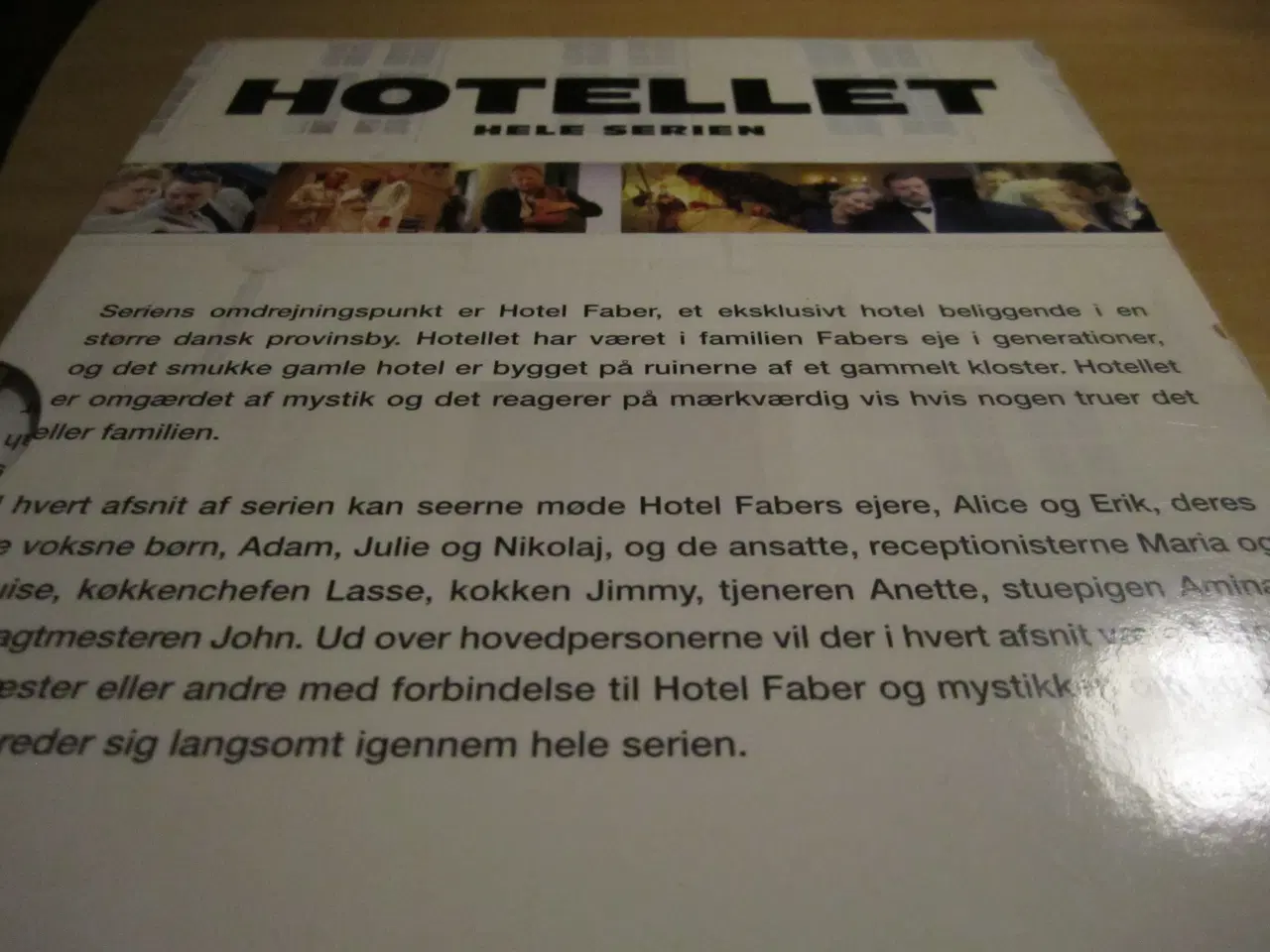Billede 4 - HOTELLET. HELE SERIEN.