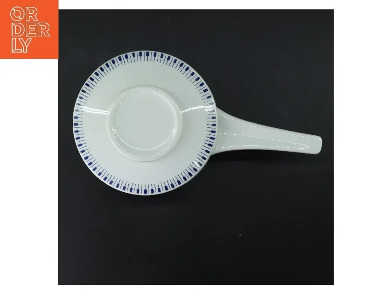 Billede 2 - Porcelæn kasserolle med låg fra Royal Copenhagen (str. Ø 15,5 cm)