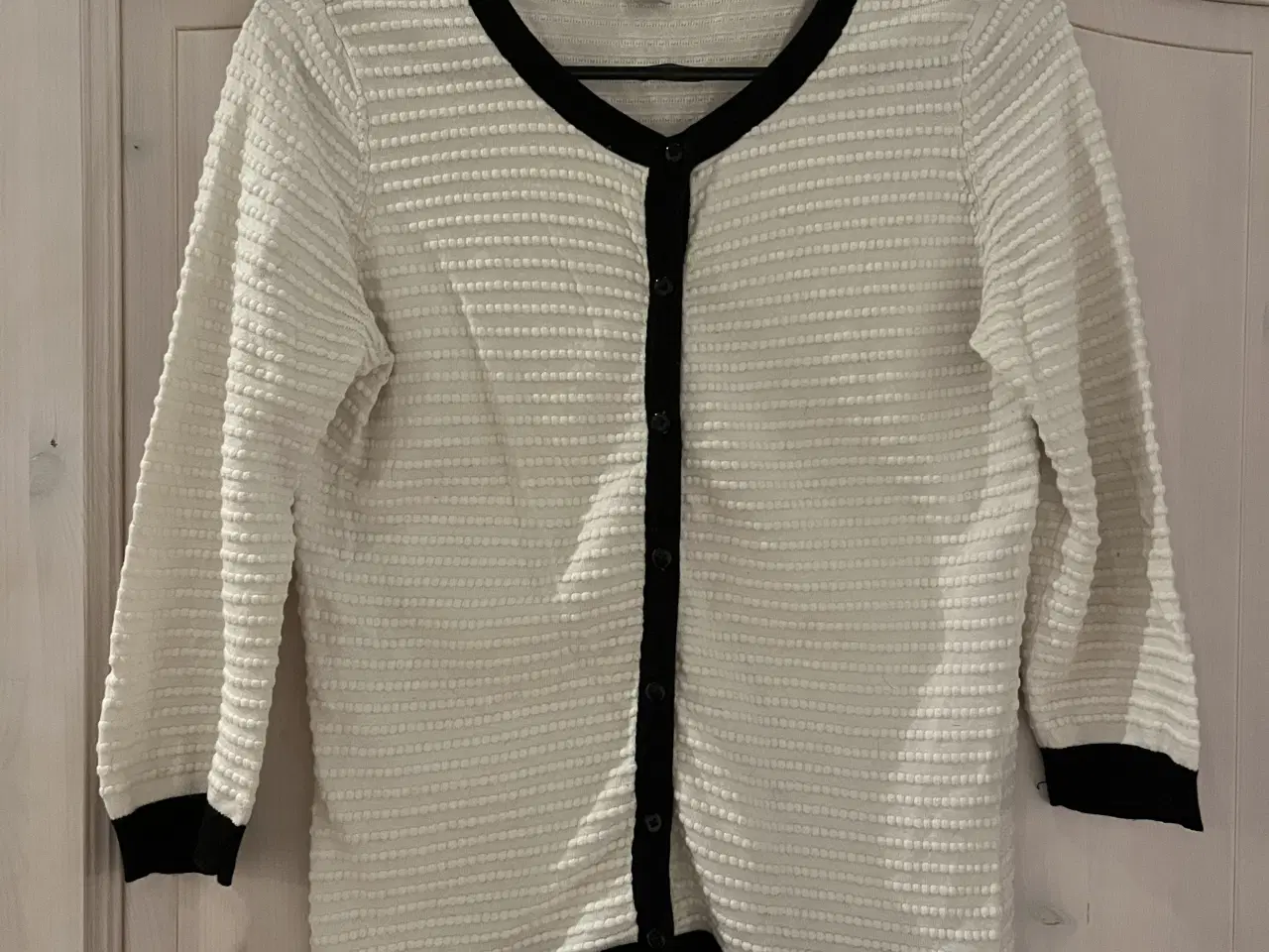 Billede 1 - Cardigan med 3/4 ærmer