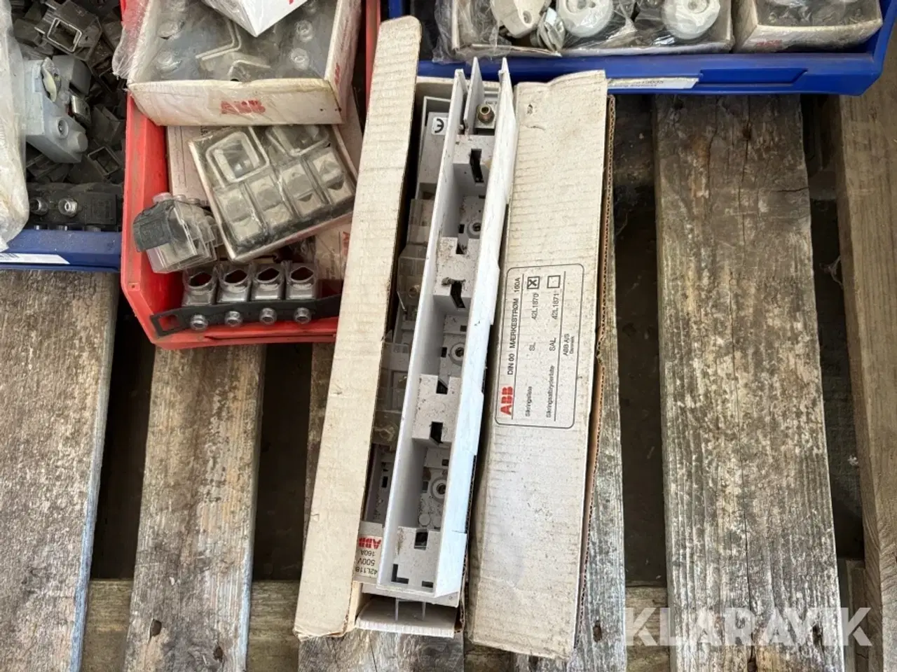 Billede 6 - Elmaterialer blandet lot, 2 paller