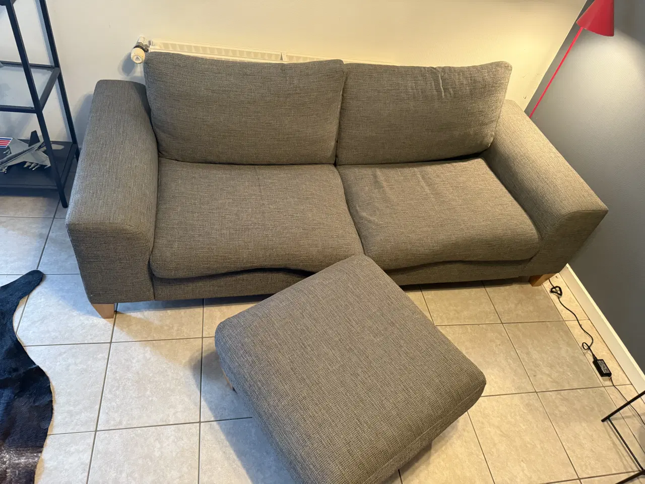 Billede 2 - Går 2 personers sofa med skammel 