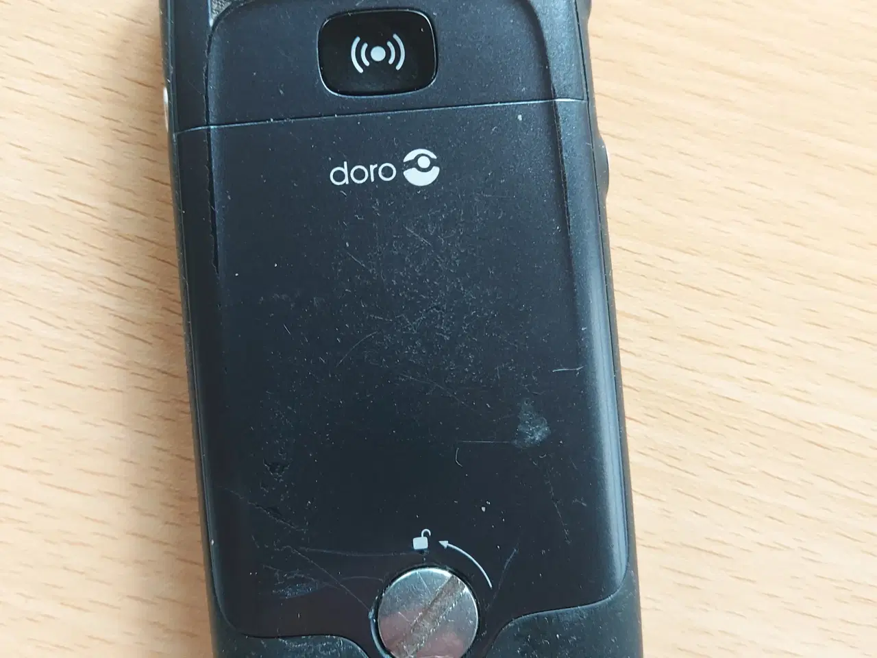 Billede 7 - To Doro  mobiltelefoner til salg