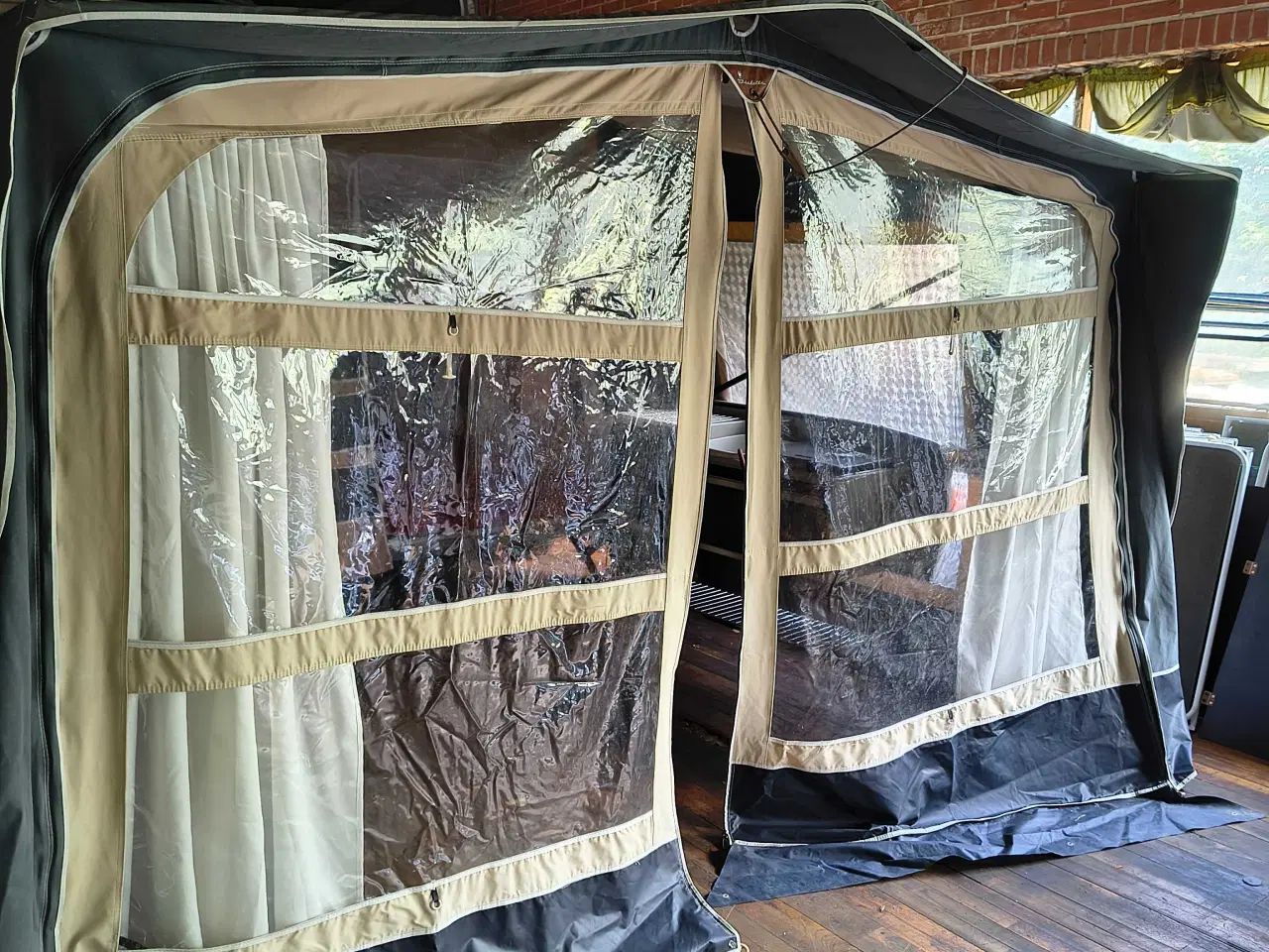 Billede 4 - Vi har fyldt lageret med campleter.