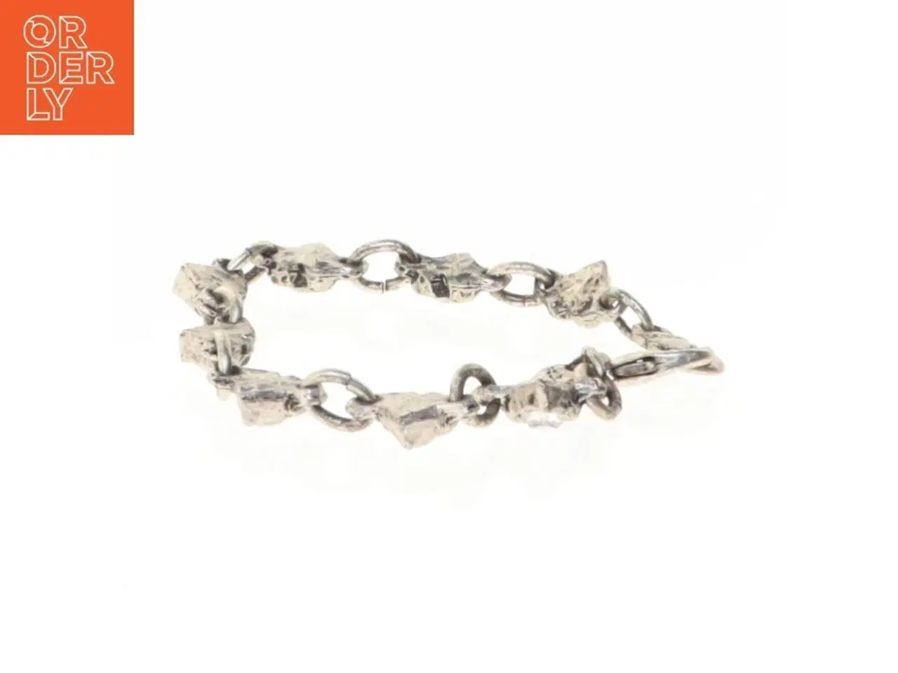 Billede 4 - Hjerteformet sølvfarvet armbånd med rhinsten (str. Kede 21 komma 5 cm)